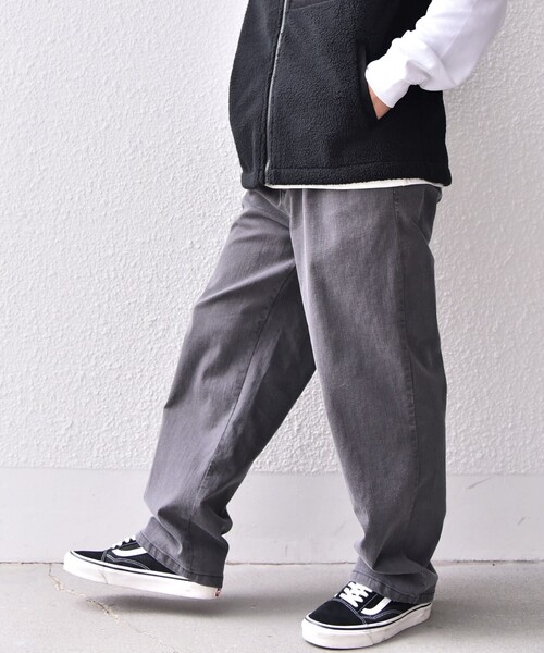 SHIPS any（シップス エニィ）の「SHIPS any: ベターコットン 1タック ストレッチ イージー バギー デニム パンツ◇（デニムパンツ・メンズ・ネイビー/ダークグレー/ブルー/グレー・MEDIUM/LARGE）」の2枚目の写真