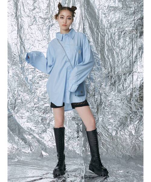 EVRIS（エヴリス）の「SUNNYストライプオーバーサイズシャツ（シャツ/ブラウス・レディース・ホワイト/イエロー/ブルー/グリーン・FREE）」の12枚目の写真