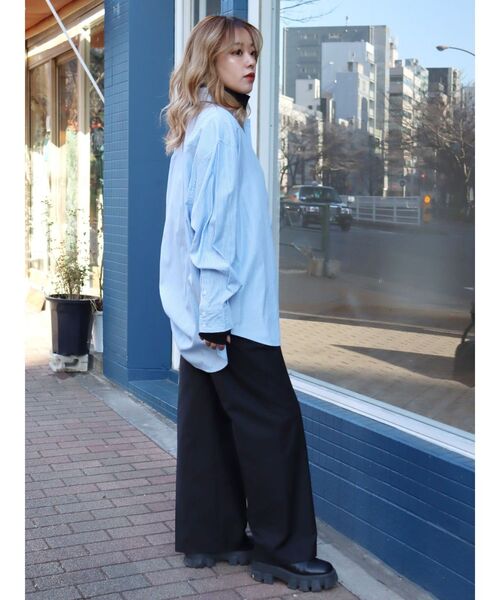 EVRIS（エヴリス）の「SUNNYストライプオーバーサイズシャツ（シャツ/ブラウス・レディース・ホワイト/イエロー/ブルー/グリーン・FREE）」の21枚目の写真