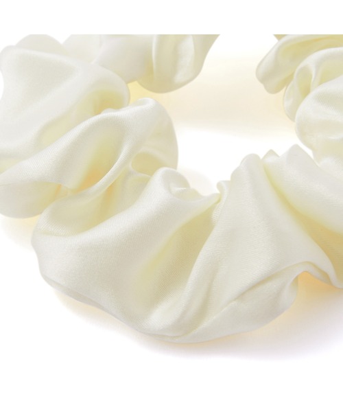 Francfranc（フランフラン）の「シルク ヘアゴム 3個セット ピンク（その他ボディ・ヘアケア・レディース・ピンク・FREE）」の5枚目の写真