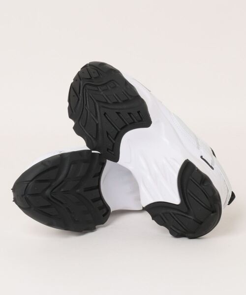 NIKE(ナイキ)の「【NIKE】DR7851-100 ナイキ ウィメンズ TC 7900(スニーカー・レディース・ホワイト・23cm/23.5cm/24cm/24.5cm/25cm)」の3枚目の写真
