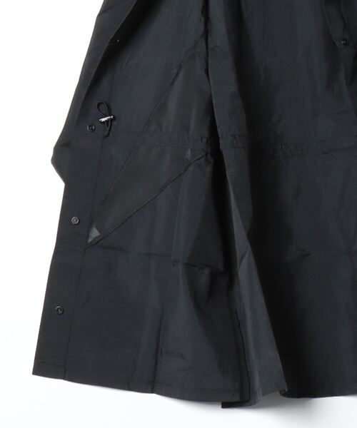 Reebok(リーボック)の「スタジオ エディトリアル ジャケット / STUDIO EDITORIAL JACKET(その他アウター・レディース・ブラック・LARGE/MEDIUM/SMALL/XX-LARGE/X-LARGE/X-SMALL)」の16枚目の写真