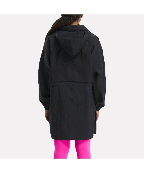 Reebok(リーボック)の「スタジオ エディトリアル ジャケット / STUDIO EDITORIAL JACKET(その他アウター・レディース・ブラック・LARGE/MEDIUM/SMALL/XX-LARGE/X-LARGE/X-SMALL)」の3枚目の写真