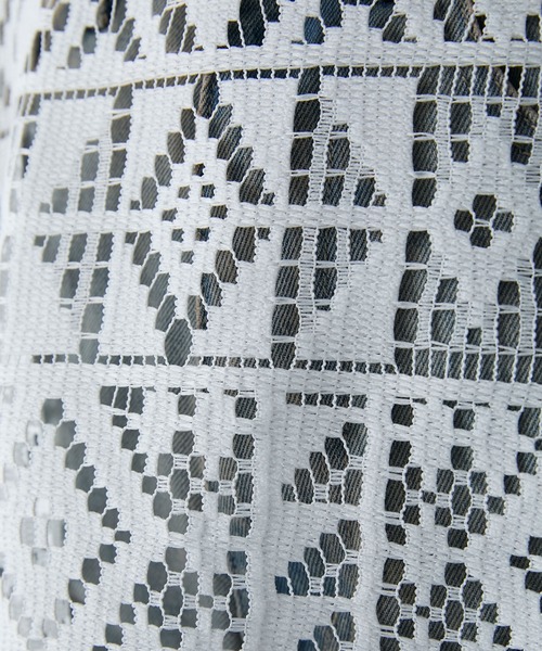 forksy.(フォルクシー)の「【forksy.】レースパッチワークウエストカットキャミワンピース(ワンピース・レディース・ブラック/オフホワイト・FREE)」の19枚目の写真