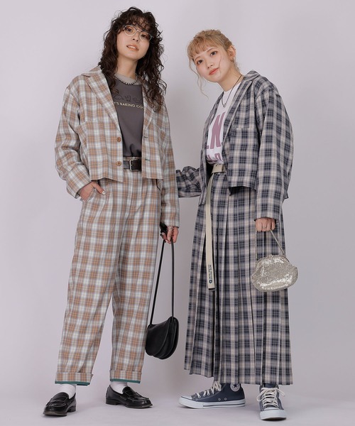 DOUBLE NAME（ダブルネーム）の「チェックワイドプリーツスカート（スカート・レディース・ネイビー系/ベージュ系・FREE）」の2枚目の写真