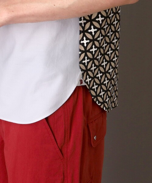 DRESSTERIOR(ドレステリア)の「オーバーラップサークル コンビショートスリーブシャツ(シャツ/ブラウス・メンズ・グレー系/ベージュ系・90/91/92/94)」の6枚目の写真