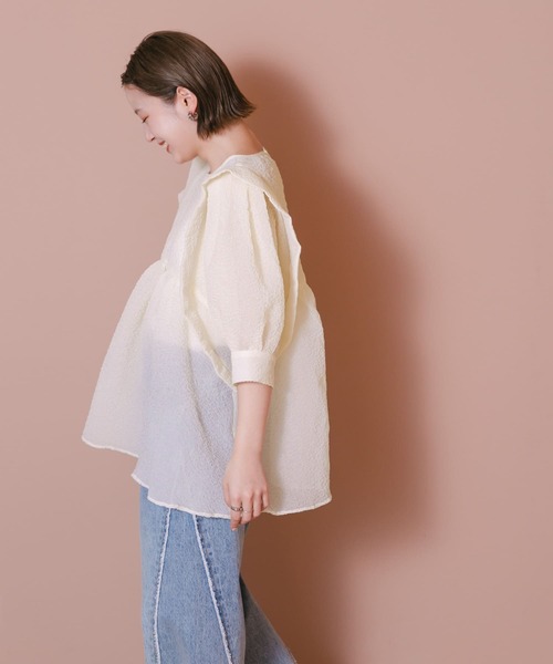 KBF(ケイビーエフ)の「シアーブークレブラウス(シャツ/ブラウス・レディース・アイボリー/ブルー/チャコールグレー・ONE)」の14枚目の写真