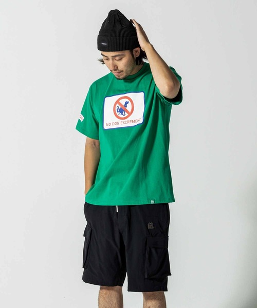 INHABITANT(インハビタント)の「inhabitant(インハビタント)リバイバル ドックプリント 半袖Tシャツ(Tシャツ/カットソー・メンズ・ブラック/ライトブルー/グリーン/ホワイト・L/M)」の3枚目の写真