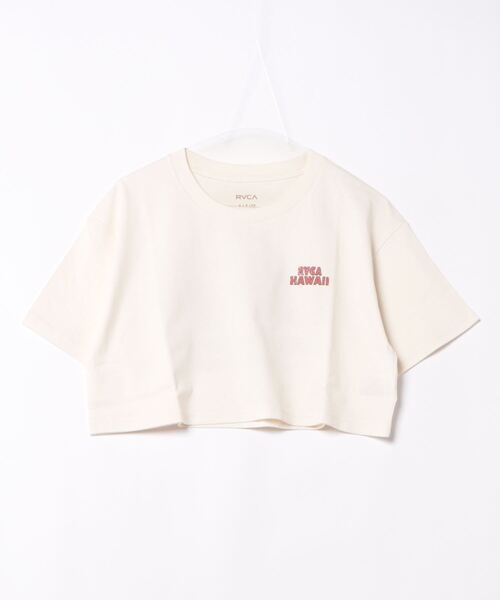 RVCA(ルーカ)の「RVCA レディース HAPPY HOUR ST Tシャツ 【2024年春夏モデル】/ルーカワンポイントロゴ半袖バックプリントクロップドTシャツ(Tシャツ/カットソー・レディース・ブルー系その他/アイボリー/レッド系その他・SMALL/MEDIUM)」の2枚目の写真