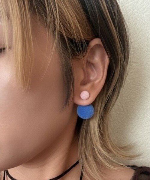 tood.(トード)の「【tood.】お気に入り10,000人突破!キャンディーピアス(ピアス(両耳用)・レディース・パープル/マスタード/ホワイト系/モスグリーン/グレー系/バーガンディー/ホワイト系2/パープル系1/シルバー系/ブラック/ブラック系1/クリアグリーン/サックスブルー系1/レッド系1/ブラウン系1/ワイン系1/ブルー系1/レッド・FREE)」の11枚目の写真