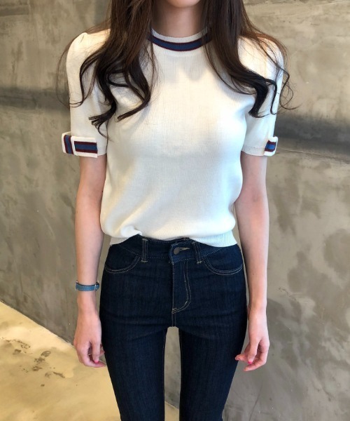 N.s（エヌドットエス）の「配色5分袖ニットトップス（Tシャツ/カットソー・レディース・レッド/ホワイト/ブラック・FREE）」の4枚目の写真