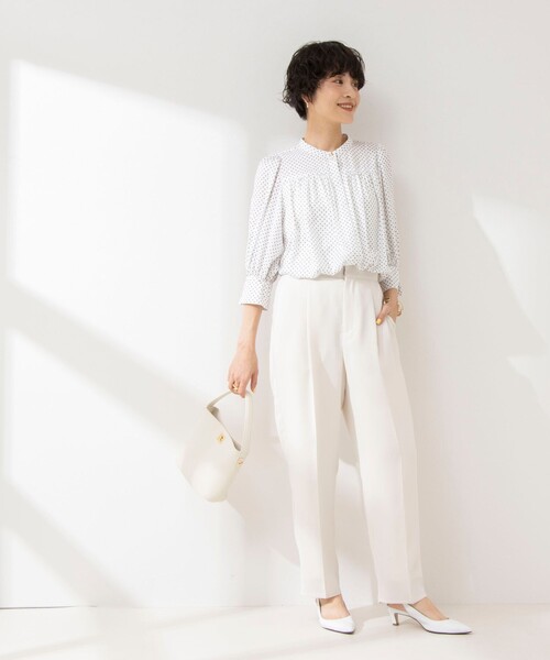 NOLLEY’S（ノーリーズ）の「5分袖ギャザーブラウス（シャツ/ブラウス・レディース・ホワイト系その他2/サックスブルー/ベビーピンク/オフホワイト/ネイビー・38）」の7枚目の写真