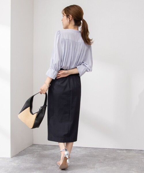 NOLLEY’S（ノーリーズ）の「5分袖ギャザーブラウス（シャツ/ブラウス・レディース・ホワイト系その他2/サックスブルー/ベビーピンク/オフホワイト/ネイビー・38）」の22枚目の写真