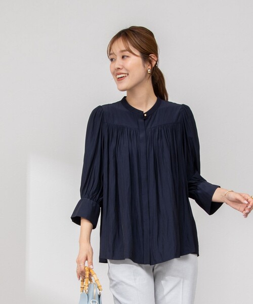 NOLLEY’S（ノーリーズ）の「5分袖ギャザーブラウス（シャツ/ブラウス・レディース・ホワイト系その他2/サックスブルー/ベビーピンク/オフホワイト/ネイビー・38）」の13枚目の写真