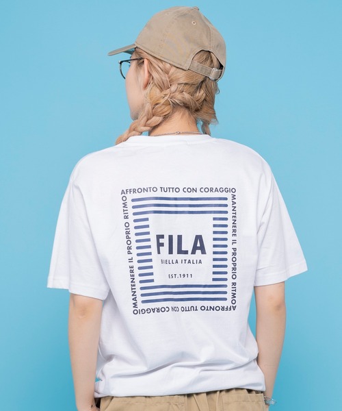 FILA(フィラ)の「FILA フィラ ブランド ロゴ バックプリント 綿 半袖 Tシャツ ティーシャツ(Tシャツ/カットソー・メンズ・ホワイト系2/ホワイト系1/ブラック系1/ブルー系1/ブラック系2/ベージュ系2/ベージュ系1/ネイビー系2/ネイビー系1・L/M/LL)」の3枚目の写真