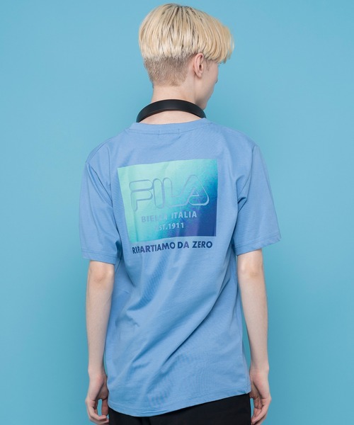 FILA(フィラ)の「FILA フィラ ブランド ロゴ バックプリント 綿 半袖 Tシャツ ティーシャツ(Tシャツ/カットソー・メンズ・ホワイト系2/ホワイト系1/ブラック系1/ブルー系1/ブラック系2/ベージュ系2/ベージュ系1/ネイビー系2/ネイビー系1・L/M/LL)」の9枚目の写真