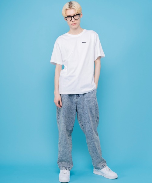 FILA(フィラ)の「FILA フィラ ブランド ロゴ バックプリント 綿 半袖 Tシャツ ティーシャツ(Tシャツ/カットソー・メンズ・ホワイト系2/ホワイト系1/ブラック系1/ブルー系1/ブラック系2/ベージュ系2/ベージュ系1/ネイビー系2/ネイビー系1・L/M/LL)」の16枚目の写真