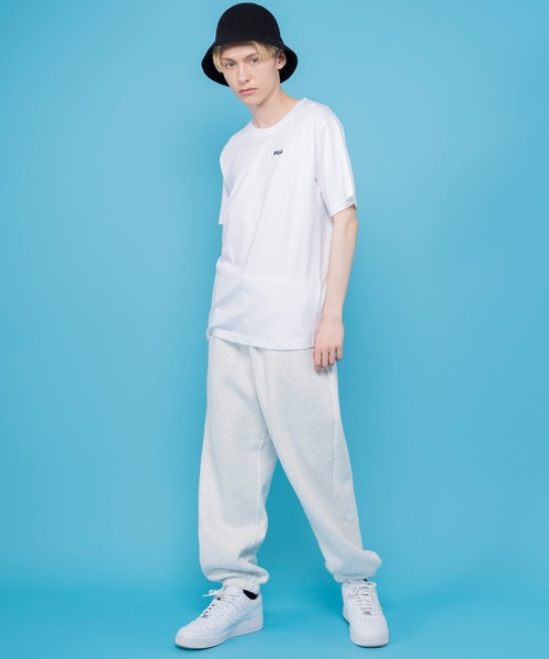 FILA(フィラ)の「FILA フィラ ブランド ロゴ バックプリント 綿 半袖 Tシャツ ティーシャツ(Tシャツ/カットソー・メンズ・ホワイト系2/ホワイト系1/ブラック系1/ブルー系1/ブラック系2/ベージュ系2/ベージュ系1/ネイビー系2/ネイビー系1・L/M/LL)」の22枚目の写真