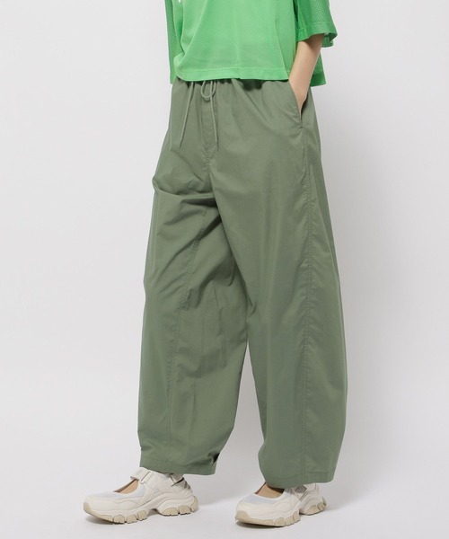 niko and...（ニコアンド）の「ドライチルイージー３Dパンツ（その他パンツ・レディース・ブルー/イエロー/カーキ/ブラック/ピンク・FREE）」の21枚目の写真