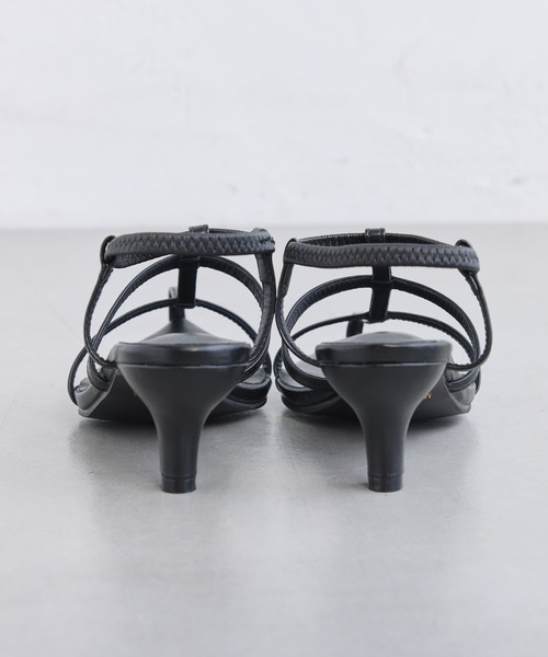 PUAL CE CIN（ピュアルセシン）の「ポインテッドトゥＴストラップピンヒールサンダル（サンダル・レディース・ブラック・MEDIUM/LARGE）」の10枚目の写真