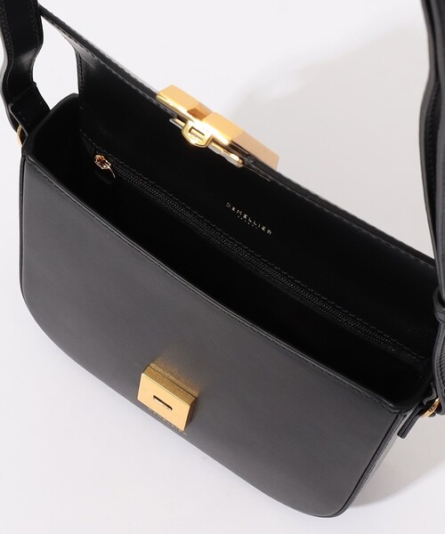 DEMELLIER LONDON（デメリエーロンドン）の「DEMELLIER SMALL VANCOUVER ショルダーバッグ（ショルダーバッグ・レディース・ブラック・FREE）」の4枚目の写真