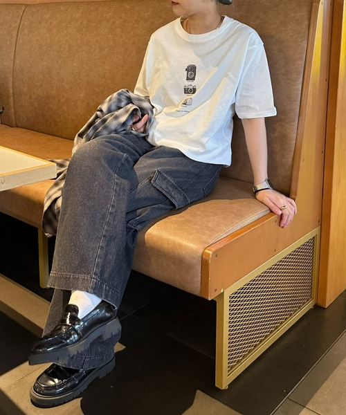 CIAOPANIC TYPY（チャオパニックティピー）の「【UNISEX】カメラフォトTee（Tシャツ/カットソー・メンズ・ホワイト/ブラック/カーキ・MEDIUM/LARGE）」の9枚目の写真