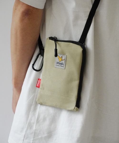 PARKS TOKYO SELECT（パークストウキョウセレクト）の「【（What it isNt) ART BY MARKGONZALES】ミニ ショルダーバッグ / ポーチ / サコッシュ（ショルダーバッグ・メンズ・ブラック/オフホワイト/ブラック×グレー/ベージュ・FREE）」の11枚目の写真