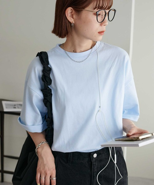 DISCOAT(ディスコート)の「【17色展開】ビック半袖Tシャツ≪WEB限定≫(Tシャツ/カットソー・レディース・ホワイト/チャコールグレー/ライトブルー/ブラック/ホワイト×ブラック/ホワイト×レッド/ベージュ系その他2/ピンク系その他/グレイッシュベージュ/ライトピンク/ホワイト×ネイビー/ブラック×ホワイト/グレー×ホワイト/ベージュ系その他/ダークグレー/ピンク系その他2/サンドベージュ・MEDIUM)」の14枚目の写真