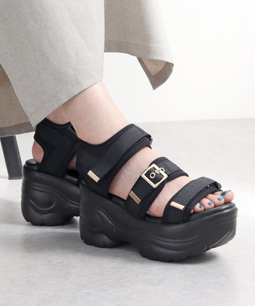 LOVEHUNTER（ラブハンター）の「LOVEHUNTER/+9cm 軽量厚底 スタイルアップソール スポーツサンダル(1680/1681)（サンダル・レディース・ホワイト系1/ホワイト系2/ブラック系2/ブラック系1・S/M/L/LL/3L）」の13枚目の写真