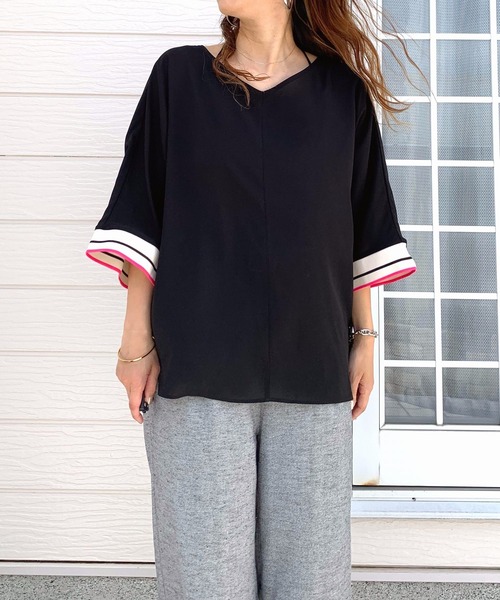 Q(キュー)の「ドルマンリブ5分袖ブラウス(シャツ/ブラウス・レディース・アイボリー/ブラック/ベージュ/カーキ/スモークピンク・MEDIUM)」の6枚目の写真