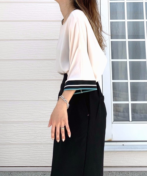 Q(キュー)の「ドルマンリブ5分袖ブラウス(シャツ/ブラウス・レディース・アイボリー/ブラック/ベージュ/カーキ/スモークピンク・MEDIUM)」の15枚目の写真