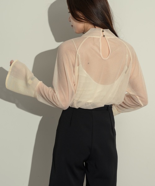 NEUNA（ヌナ）の「フレアスリーヴドッキングルーズトップス（Tシャツ/カットソー・レディース・グレー/アイボリー/ネイビー・FREE）」の6枚目の写真