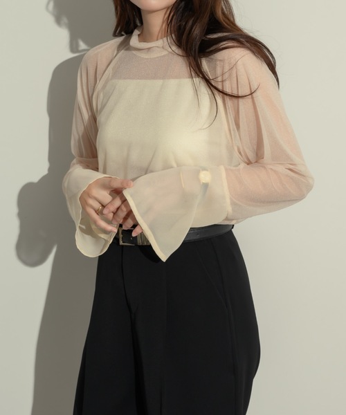 NEUNA（ヌナ）の「フレアスリーヴドッキングルーズトップス（Tシャツ/カットソー・レディース・グレー/アイボリー/ネイビー・FREE）」の4枚目の写真