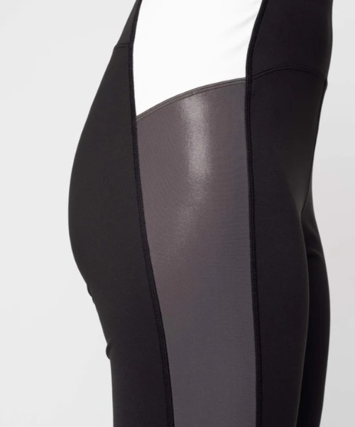 ROXY(ロキシー)の「JUMP HIGH METALLIC L/ロキシー水陸両用速乾UVカットレギンス・スパッツ(レギンス/スパッツ・レディース・ブラウン/ブルー/ブラック・LARGE/MEDIUM/SMALL)」の18枚目の写真