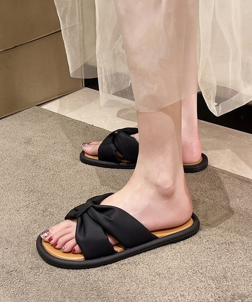 Miniministore(ミニミニストア)の「ミュールサンダル スリッパ 夏靴(サンダル・レディース・アイボリー/ブラック・23.5cm/24.5cm/23.0cm/24.0cm/25.0cm/22.5cm)」の15枚目の写真