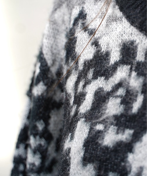 INTER FACTORY（インターファクトリー）の「しの - Shaggy Gradation Knit / シャギーグラデーションニット　made in INTER FACTORY（ニット/セーター・メンズ・グレー/ブラウン・SMALL/MEDIUM/LARGE）」の10枚目の写真