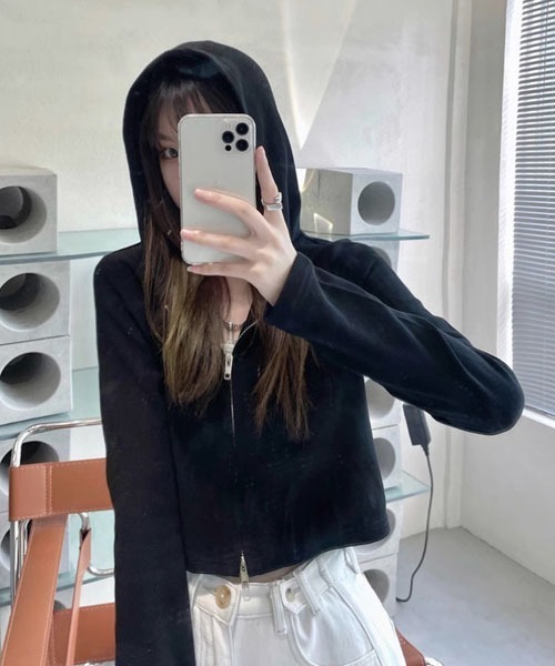 urge:(アージコロン )の「【URGE:】W ジップ クロップド丈 パーカー(パーカー・レディース・ブラック/グレー/ホワイト・MEDIUM/LARGE/X-LARGE)」の7枚目の写真