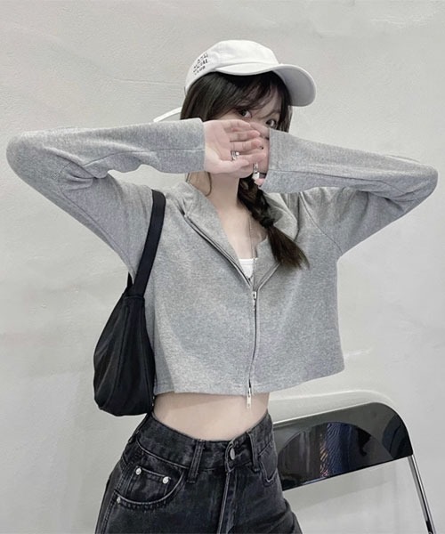 urge:(アージコロン )の「【URGE:】W ジップ クロップド丈 パーカー(パーカー・レディース・ブラック/グレー/ホワイト・MEDIUM/LARGE/X-LARGE)」の11枚目の写真