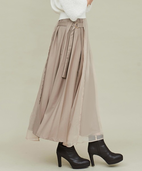 31 Sons de mode（トランテアン　ソン　ドゥ　モード）の「オーガンレイヤードプリーツスカート（スカート・レディース・モカ/クリーム・36/38）」の15枚目の写真