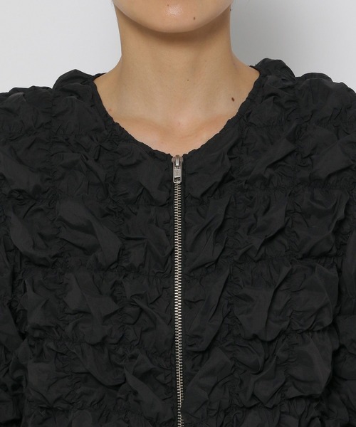 LOWRYS FARM（ローリーズファーム）の「ポコポコＺＩＰシャツＬＳ 137231（シャツ/ブラウス・レディース・アイボリー/ピンク/ブラック・FREE）」の11枚目の写真