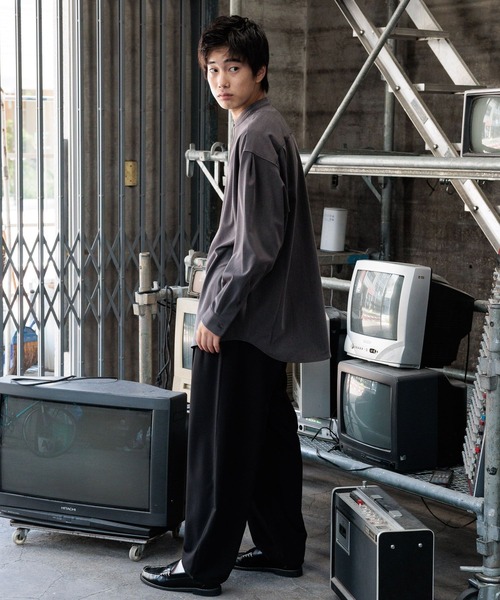 niko and...（ニコアンド）の「TRツイルバンドカラーシャツ（シャツ/ブラウス・メンズ・チャコール/ブラック・LARGE/MEDIUM）」の19枚目の写真