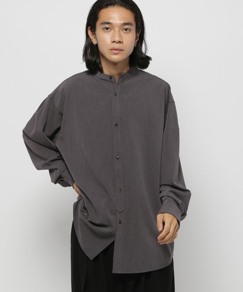niko and...（ニコアンド）の「TRツイルバンドカラーシャツ（シャツ/ブラウス・メンズ・チャコール/ブラック・LARGE/MEDIUM）」の15枚目の写真
