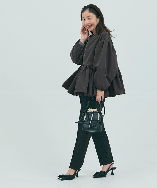 POPPY ギャザーバルーンジャケット POPPY GATHERED BALLOON JACKET 袖の丸みやバルーンの裾が