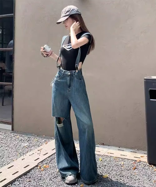 Mayree(メイリー)の「【Mayree】サスペンダー付き バギー ワイド パンツ(デニムパンツ・レディース・ブルー・SMALL/MEDIUM/LARGE)」の5枚目の写真