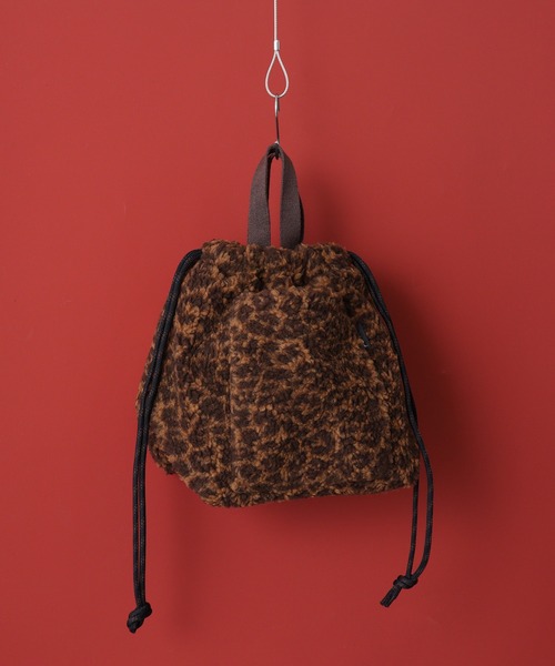 ROOTOTE(ルートート)の「ROOTOTE ボア巾着ショルダー(ショルダーバッグ・レディース・レオパード/ダークグレー/サックスブルー系/ホワイト系・FREE)」の4枚目の写真