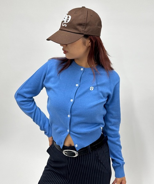 WHO'S WHO gallery(フーズフーギャラリー)の「【SLOPPY/スロッピー】ラウンドSニットカーデ(カーディガン/ボレロ・レディース・レッド/ネイビー/ブラック/サックスブルー/オフホワイト/グレー・FREE)」の5枚目の写真