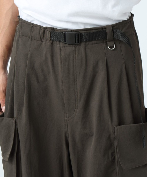 BAYFLOW（ベイフロー）の「【ウルマ×BAYFLOW】バギーフィットテッククライミングカーゴパンツ（カーゴパンツ・メンズ・ブラック/カーキ・MEDIUM/LARGE）」の14枚目の写真