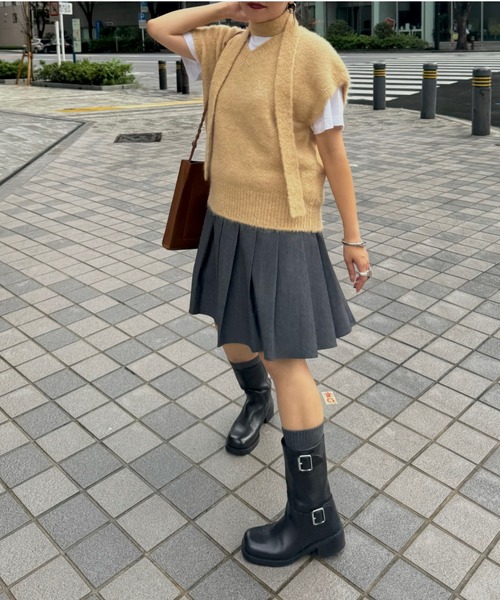 archives(アルシーヴ)の「【Ltd.】MIX KNIT VEST(ベスト・レディース・ベージュ/グレー・FREE)」の1枚目の写真