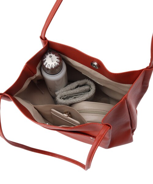 SHOO・LA・RUE（シューラルー）の「◆大人の高見え つまみハンドル ポケットトートバッグ（トートバッグ・レディース・ワインレッド/ベージュ系4/グレー/ブラック・00）」の13枚目の写真