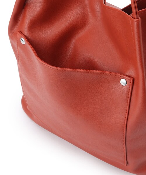 SHOO・LA・RUE（シューラルー）の「◆大人の高見え つまみハンドル ポケットトートバッグ（トートバッグ・レディース・ワインレッド/ベージュ系4/グレー/ブラック・00）」の14枚目の写真